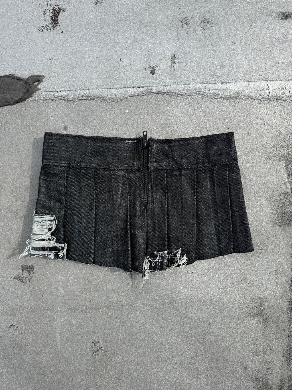 BAD DAY MINI SKIRT